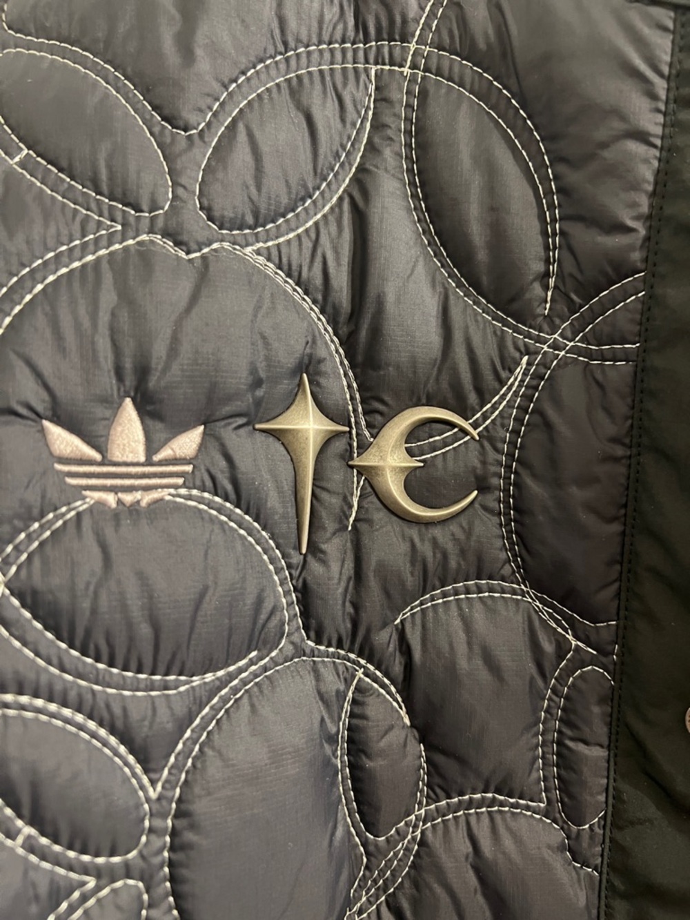 ADIDAS X THUG CLUB Black Quilted Jacket with White Three Stripes - Picture 3 of 5